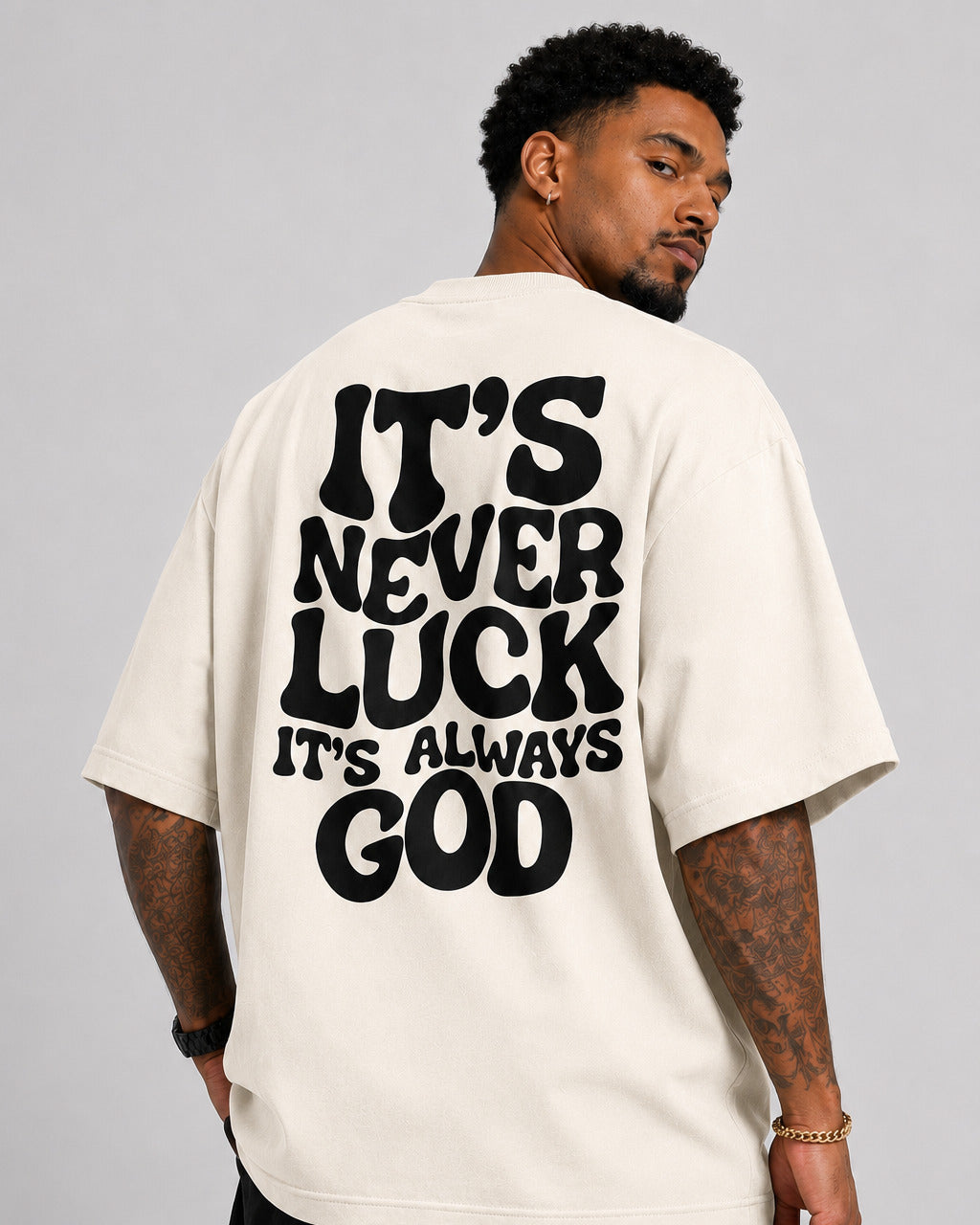 CAMISETA OVERSIZED "JESUS"