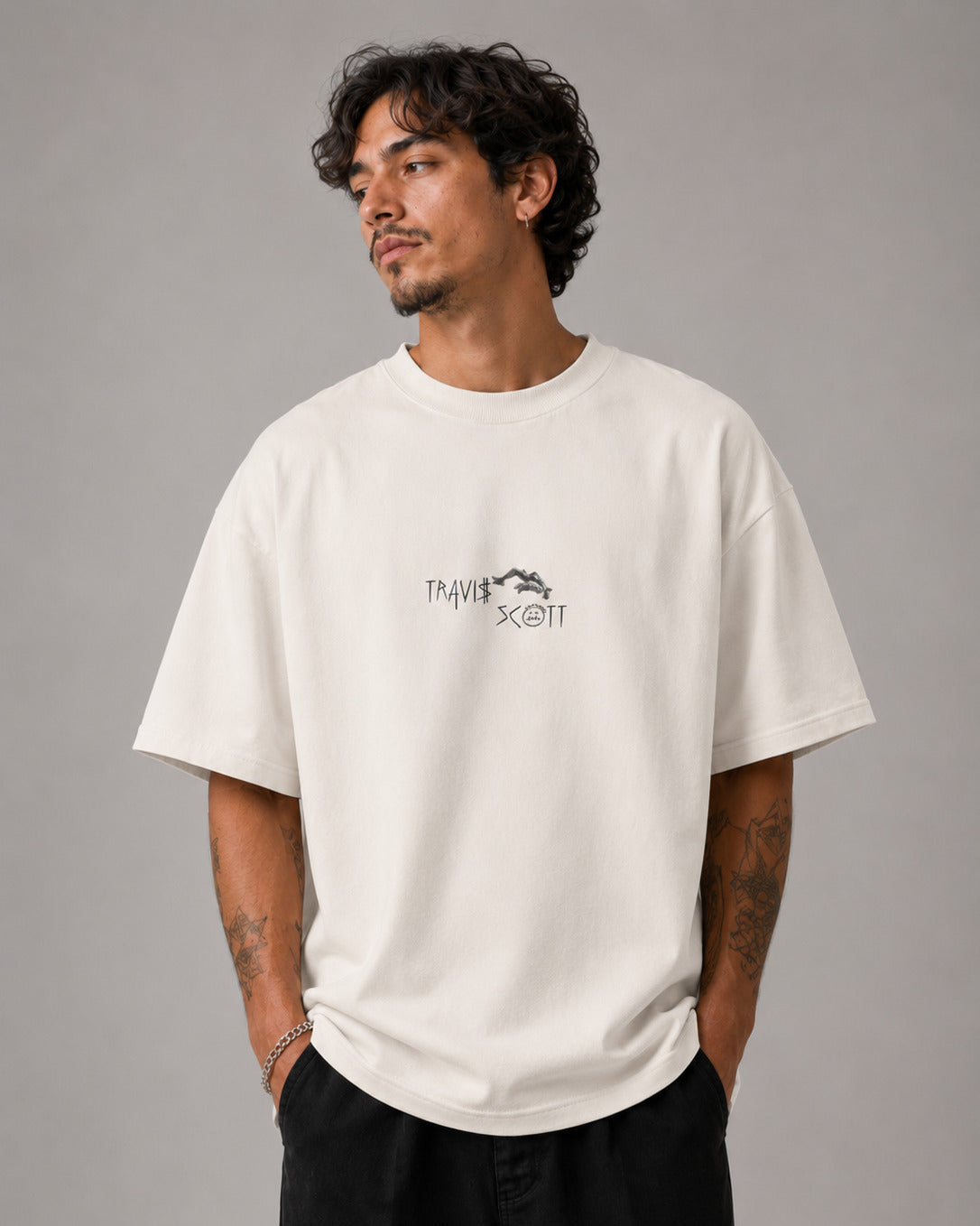 CAMISETA OVERSIZED "TRAVIS SCOTT"