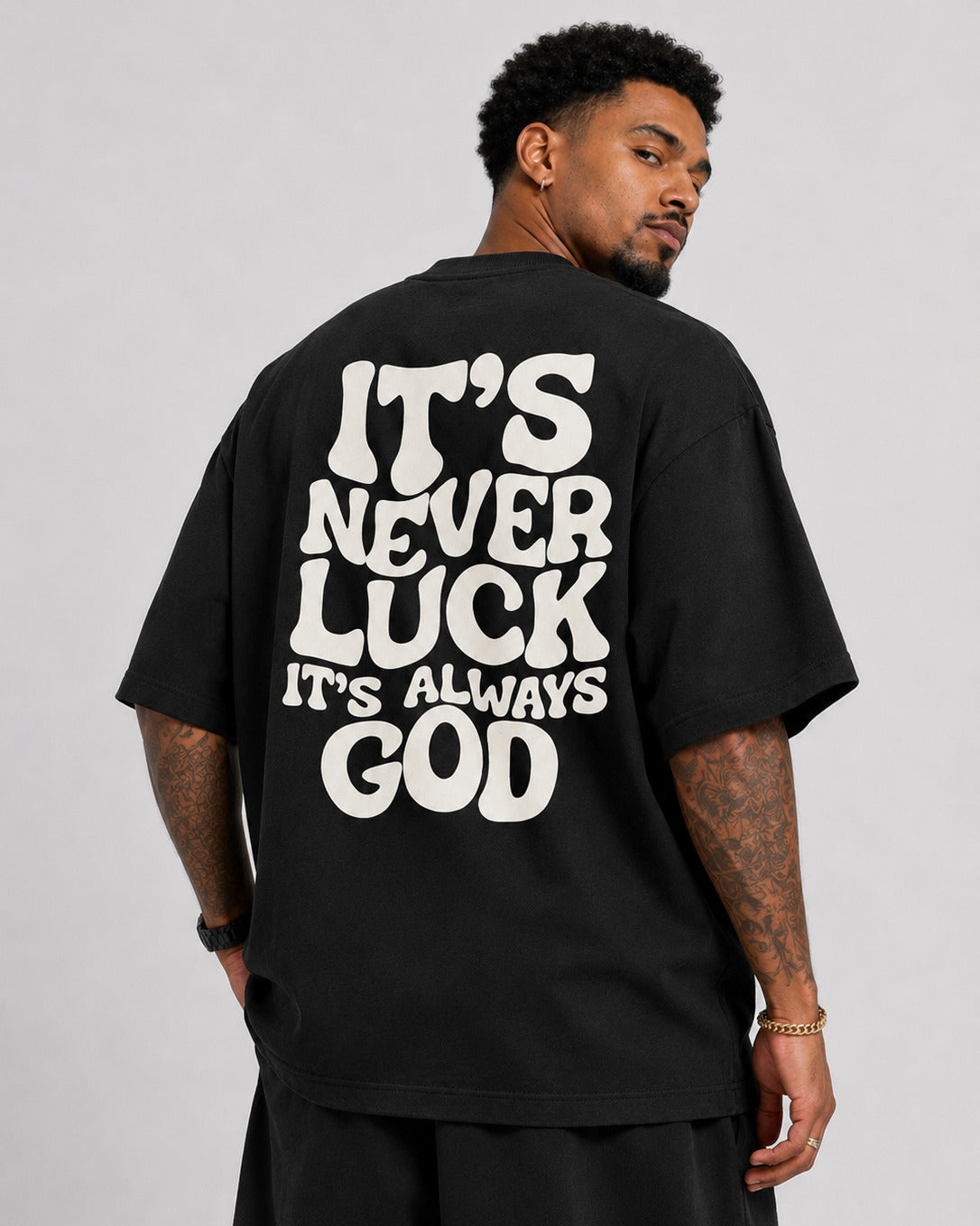 CAMISETA OVERSIZED "JESUS"